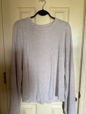American Eagle Outfitters Long-Sleeve Crewneck Shirt - Light Gray
